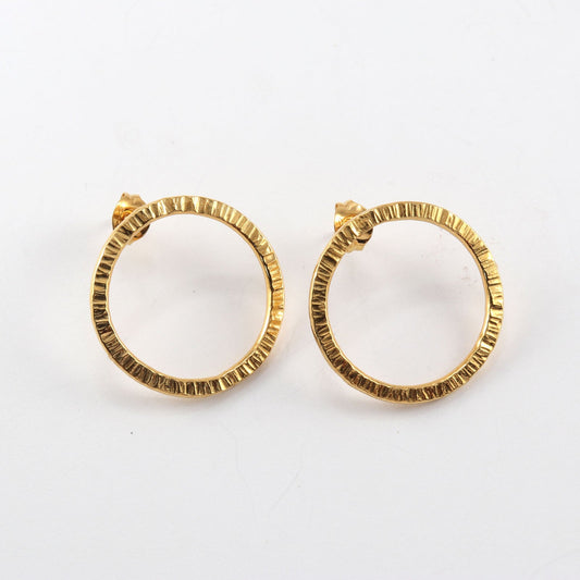 Circle studs large yellow gold